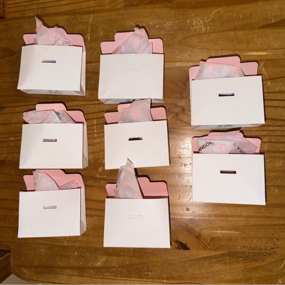 Lot of 8 NWOT Authentic Pandora Foldable Charm Boxes w/ Pandora Signature Tissue - Picture 3 of 9